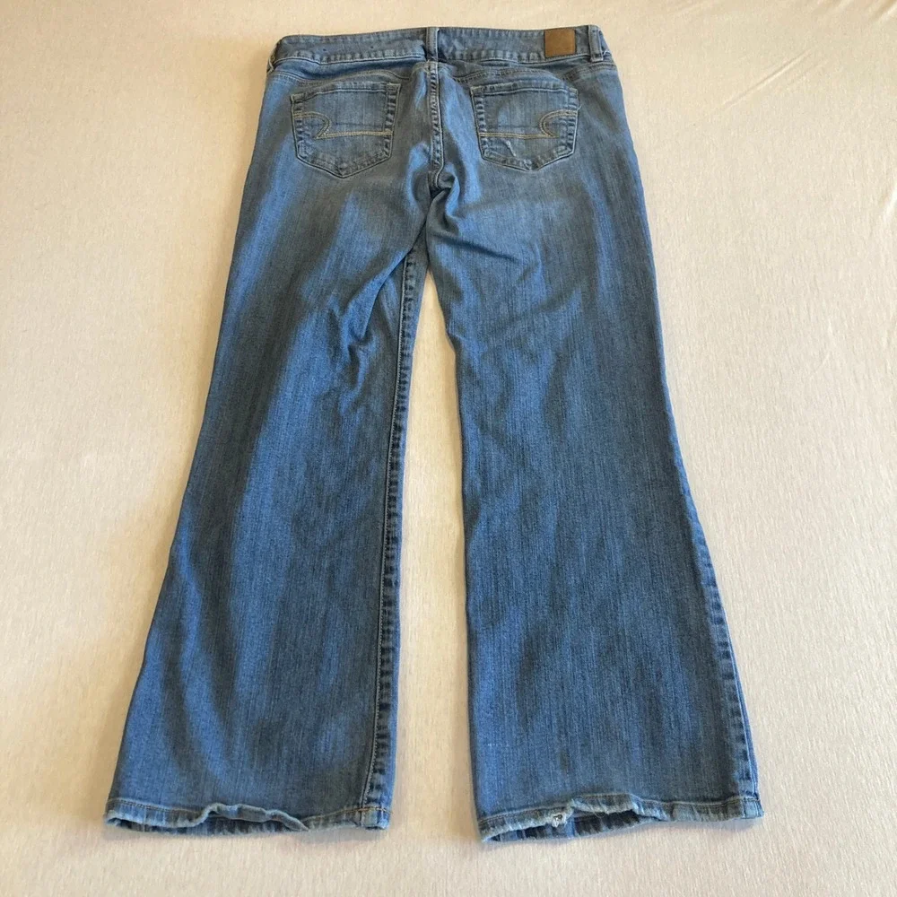 American Eagle Jeans Women 10 (32x28)‎ Favorite Boyfriend Flare Stretch Med Wash